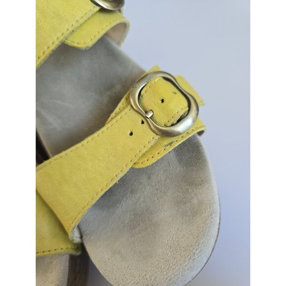 Dansko Sophie Yellow Leather Buckle Slip On Wedge Sandals Shoes 8.5 9 39 - Picture 10 of 11